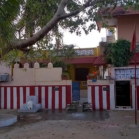 Shakti Family Guest House Mahabalipuram Exterior photo